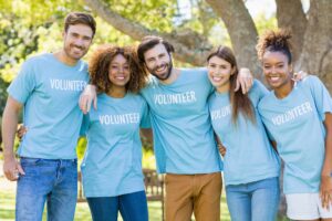 portrait-of-volunteer-group-posing.jpg